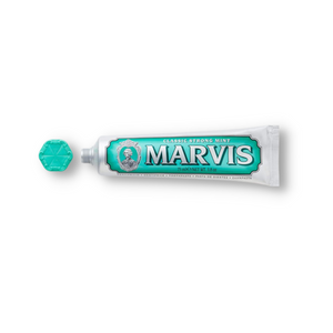 Classic Strong Mint Toothlpaste by Marvis